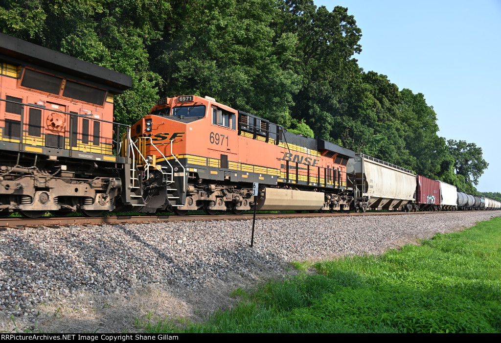 BNSF 6971 Roster